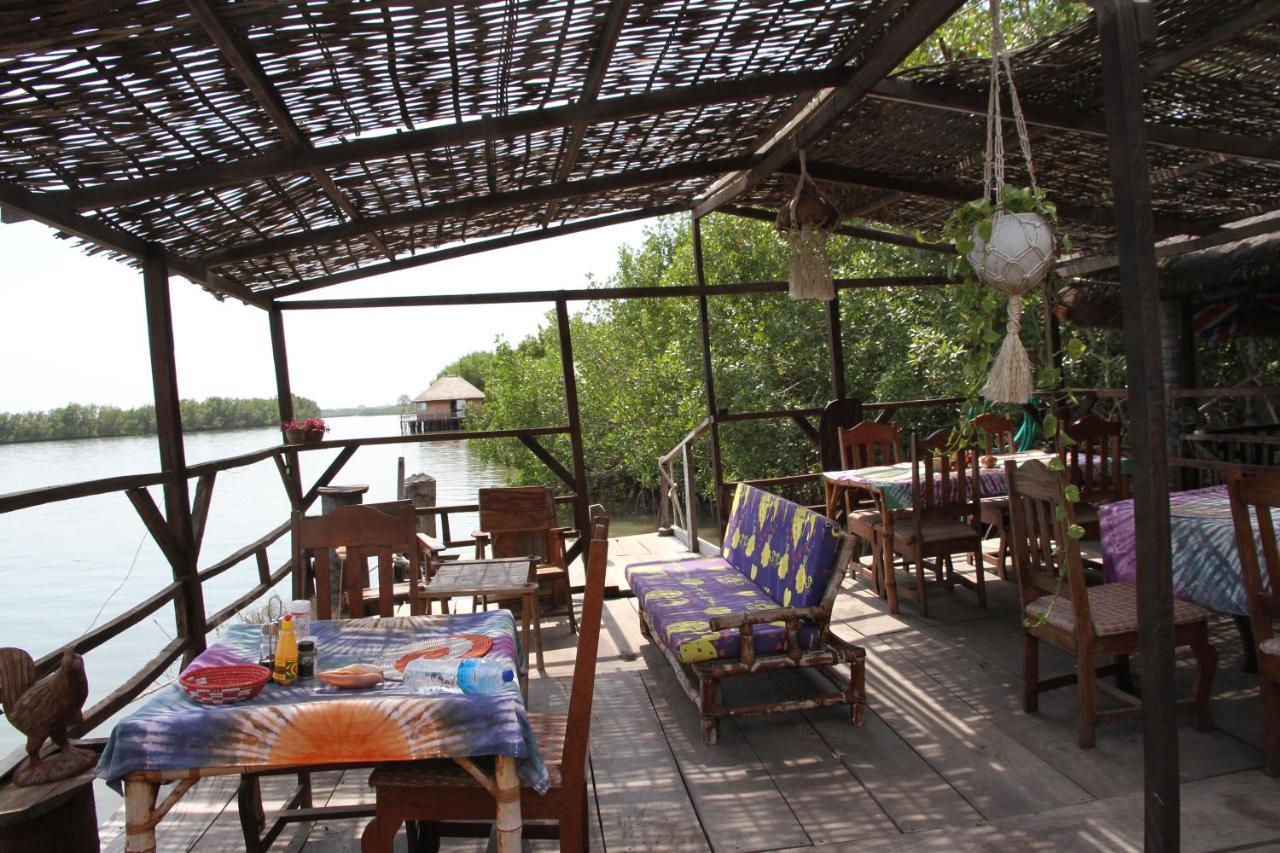 Bintang Bolong Lodge Zewnętrze zdjęcie