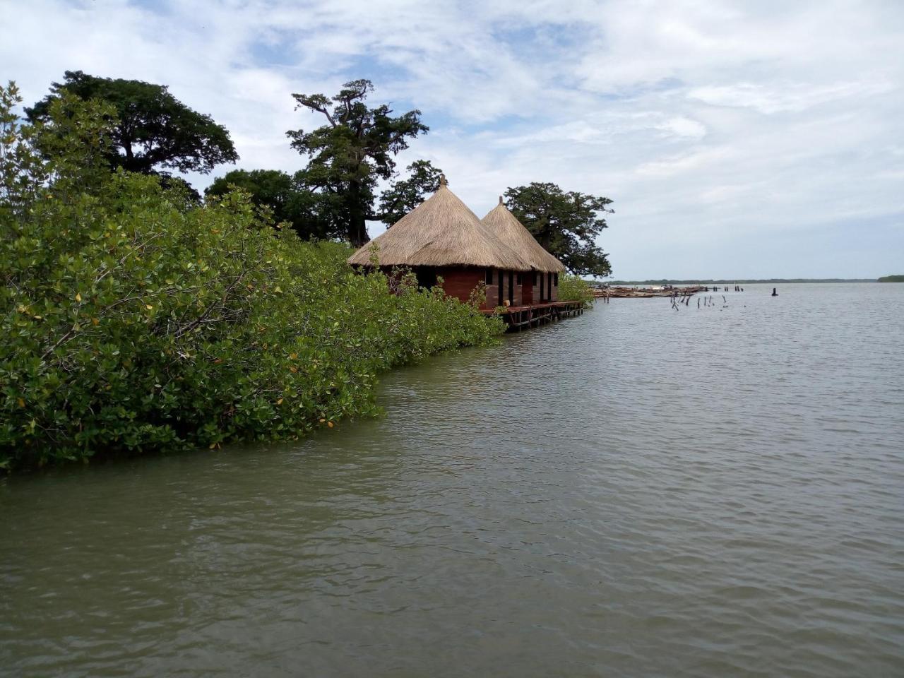 Bintang Bolong Lodge Zewnętrze zdjęcie