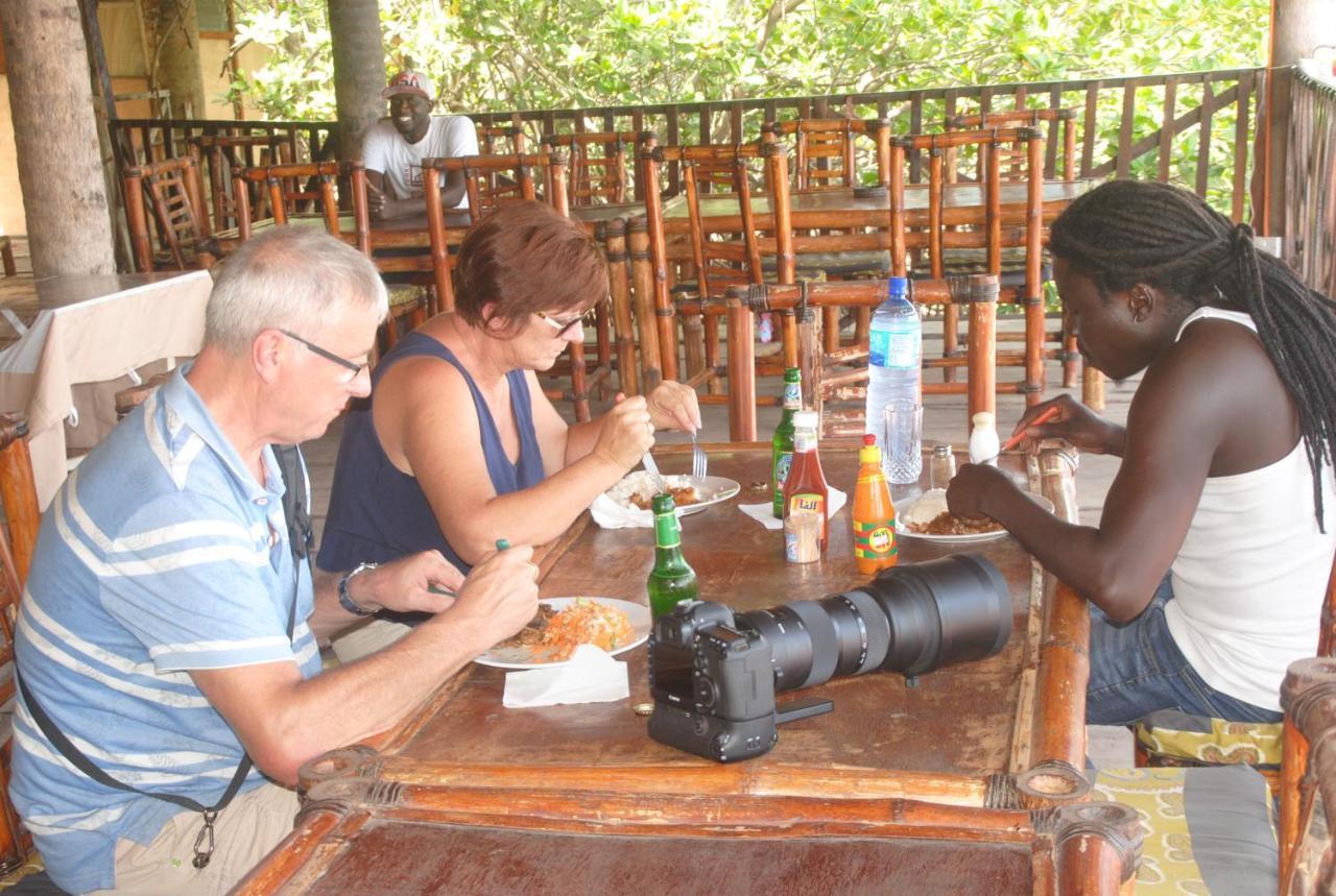 Bintang Bolong Lodge Zewnętrze zdjęcie