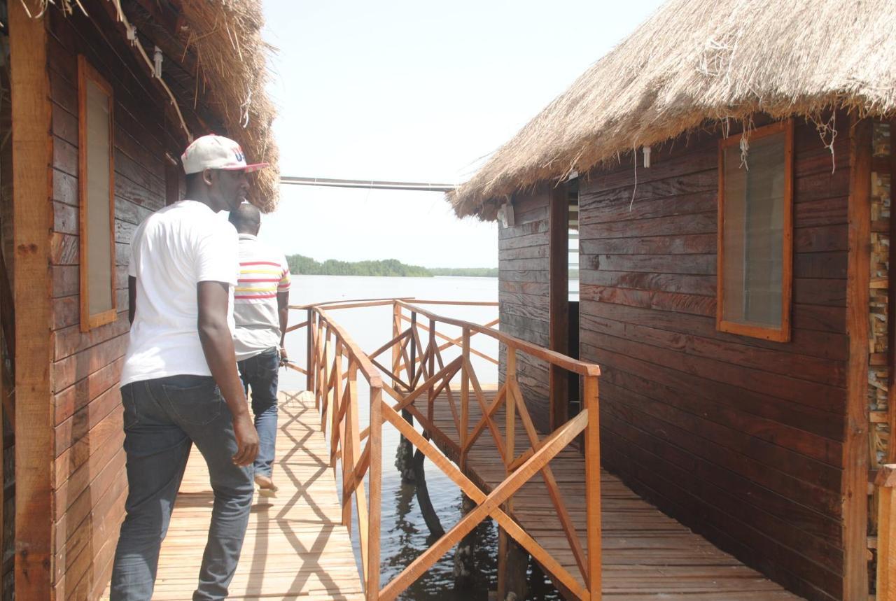 Bintang Bolong Lodge Zewnętrze zdjęcie